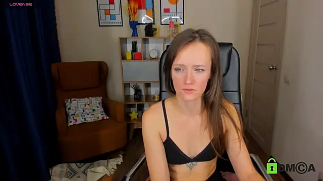 Snapshot of FrancescaCollins chatting on 1, 12, 2024 FrancescaCollins online show from 1, 12, 2024