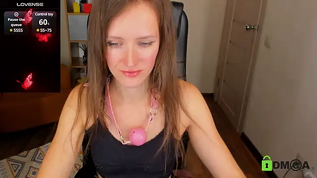 Snapshot of FrancescaCollins chatting on 13, 12, 2024 FrancescaCollins online show from 13, 12, 2024