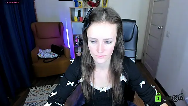 Snapshot of FrancescaCollins chatting on 24, 12, 2024 FrancescaCollins online show from 24, 12, 2024