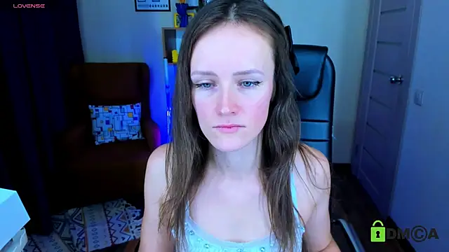 Snapshot of FrancescaCollins chatting on 12, 1, 2025 FrancescaCollins online show from 12, 1, 2025