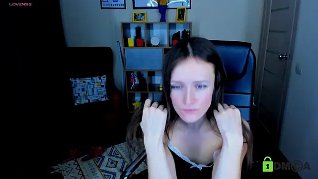 Snapshot of FrancescaCollins chatting on 28, 1, 2025 FrancescaCollins online show from 28, 1, 2025