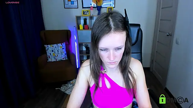 Snapshot of FrancescaCollins chatting on 18, 2, 2025 FrancescaCollins online show from 18, 2, 2025