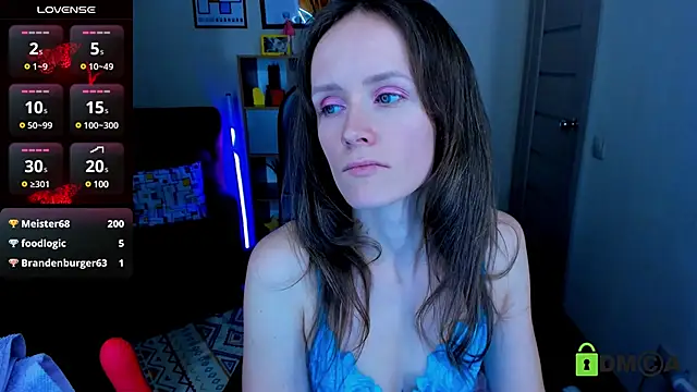 Snapshot of FrancescaCollins chatting on 9, 3, 2025 FrancescaCollins online show from 9, 3, 2025