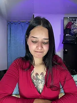 Snapshot of _vaness chatting on 9, 10, 2025 vaness online show from 9, 10, 2025