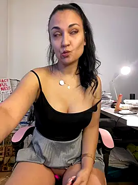 Snapshot of AlexandraRand chatting on 16, 9, 2025 AlexandraRand online show from 16, 9, 2025