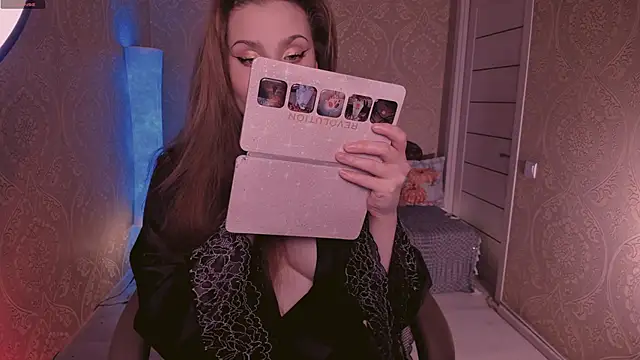 Eesmaaarrr online show from 14, 10, 2025