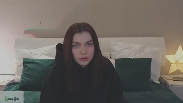 katty  cat online show from 15, 12, 2024