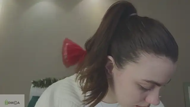 katty  cat online show from 30, 12, 2024