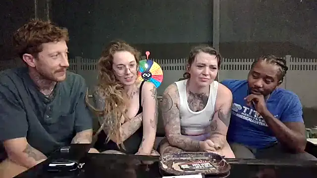 Snapshot of Babz0ntheR0x chatting on 5, 10, 2025 Babz0ntheR0x online show from 5, 10, 2025