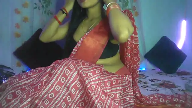 Snapshot of Queenhimanshi chatting on 1, 2, 2025 Queenhimanshi online show from 1, 2, 2025