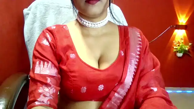 Snapshot of Queenhimanshi chatting on 17, 9, 2025 Queenhimanshi online show from 17, 9, 2025