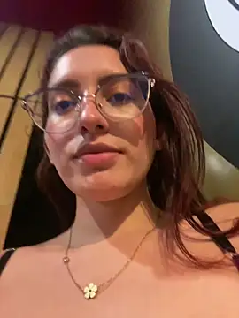 VioletPearson online show from 11, 3, 2025