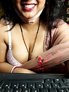 natasha bhabhi online show from 3, 11, 2025