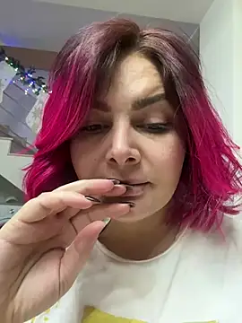 Snapshot of RissaRheys chatting on 18, 12, 2024 RissaRheys online show from 18, 12, 2024