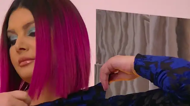 Snapshot of RissaRheys chatting on 2, 2, 2025 RissaRheys online show from 2, 2, 2025