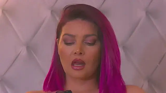 Snapshot of RissaRheys chatting on 26, 10, 2025 RissaRheys online show from 26, 10, 2025