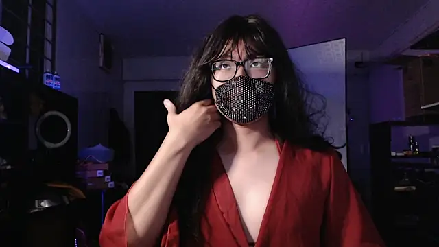 Snapshot of Erin_Song chatting on 25, 10, 2025 Erin Song online show from 25, 10, 2025