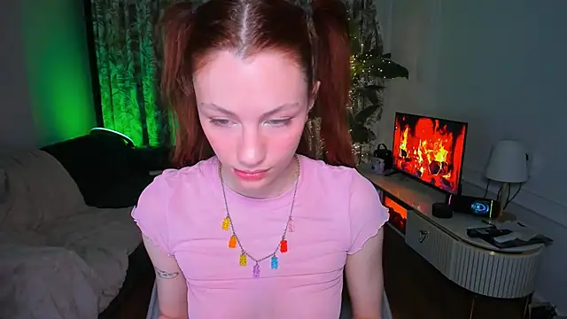 Alyssa Smitt online show from 7, 1, 2026