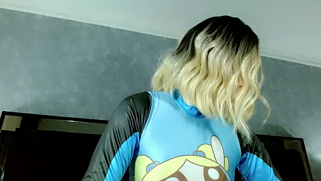 Snapshot of JasmineMoore chatting on 27, 10, 2025 JasmineMoore online show from 27, 10, 2025