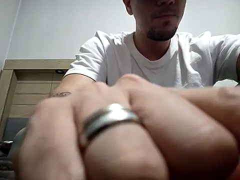 Snapshot of Terry_Bogardd chatting on 20, 11, 2025 Terry Bogardd online show from 20, 11, 2025