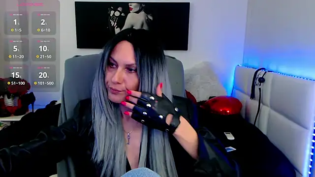 EvelynQueenn online show from 27, 2, 2025