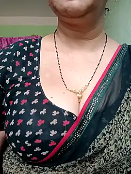 Rosy-B online show from 1, 2, 2025