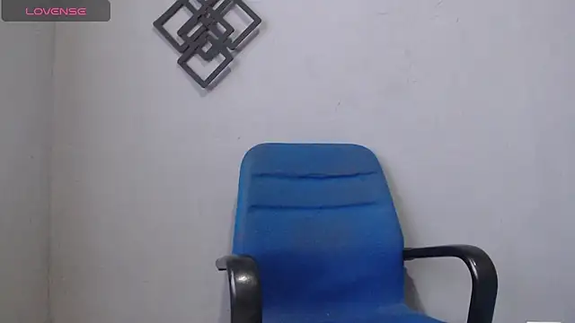 blue violette  online show from 22, 1, 2025