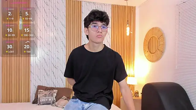 Snapshot of billie_jr chatting on 12, 10, 2025 billie jr online show from 12, 10, 2025