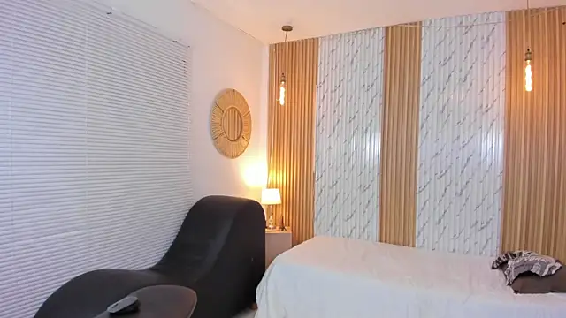 Snapshot of billie_jr chatting on 17, 10, 2025 billie jr online show from 17, 10, 2025