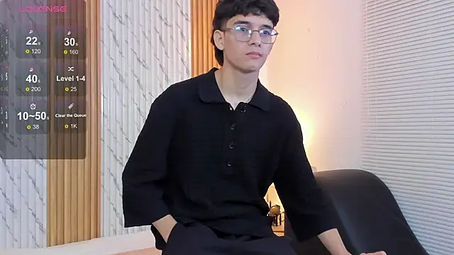 Snapshot of billie_jr chatting on 4, 11, 2025 billie jr online show from 4, 11, 2025