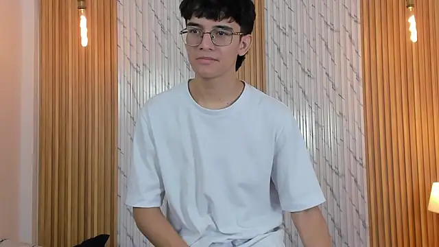 Snapshot of billie_jr chatting on 18, 11, 2025 billie jr online show from 18, 11, 2025