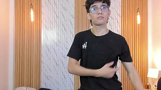 Snapshot of billie_jr chatting on 21, 11, 2025 billie jr online show from 21, 11, 2025