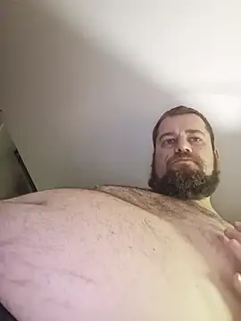 Snapshot of machobear87 chatting on 13, 1, 2026 machobear87 online show from 13, 1, 2026