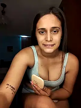 Catalinacandela online show from 18, 12, 2024