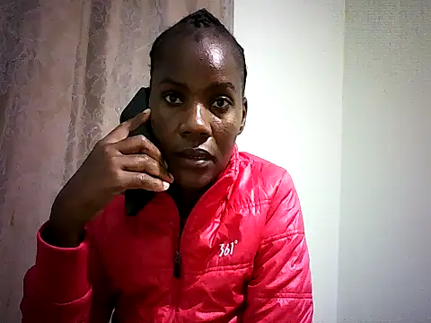 Snapshot of Pierra77 chatting on 9, 11, 2025 Pierra77 online show from 9, 11, 2025