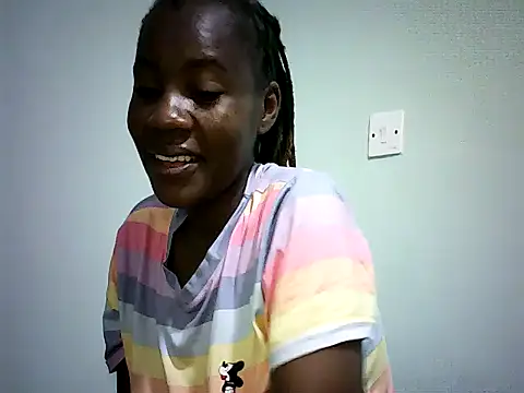 Snapshot of Pierra77 chatting on 16, 11, 2025 Pierra77 online show from 16, 11, 2025