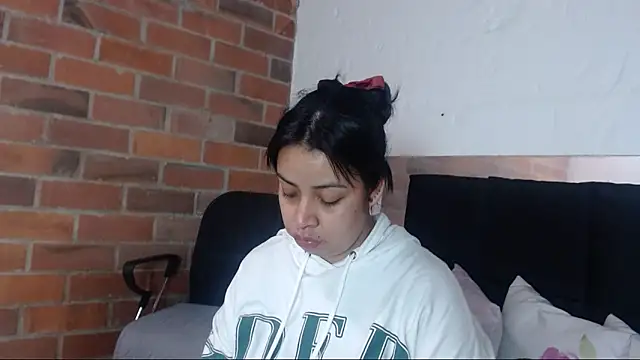 salome  hills1 online show from 7, 2, 2025