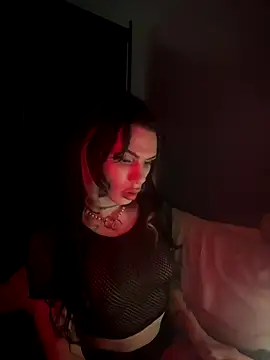 LinnWy69 online show from 20, 12, 2025