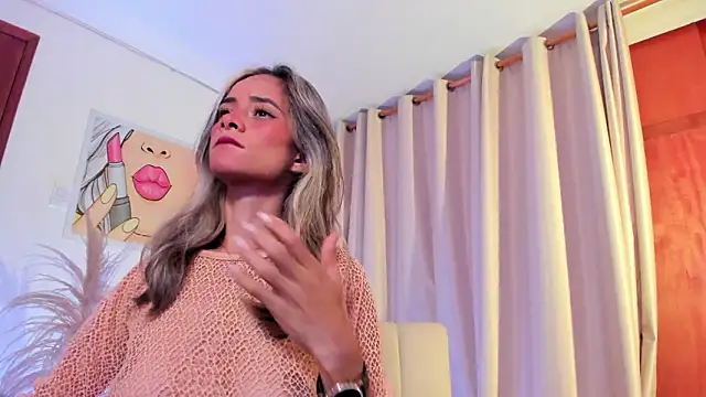 SkiinnyAna online show from 16, 2, 2026