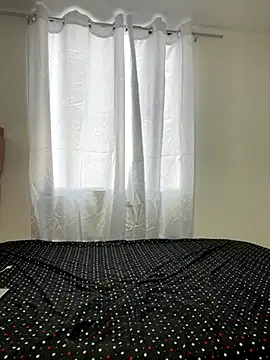 Sara miller666 online show from 8, 10, 2025