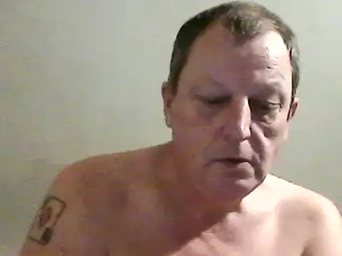 chubbybear2cum online show from 10, 12, 2024