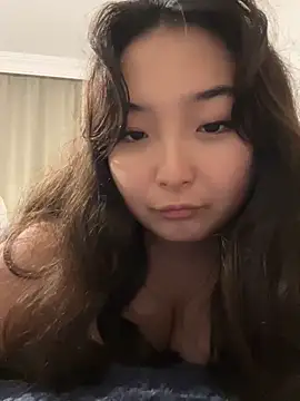 Snapshot of cutie_mio chatting on 29, 12, 2024 cutie mio online show from 29, 12, 2024