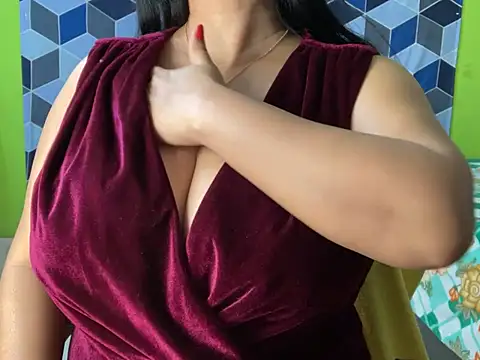 Aishwarya 101  online show from 8, 1, 2025