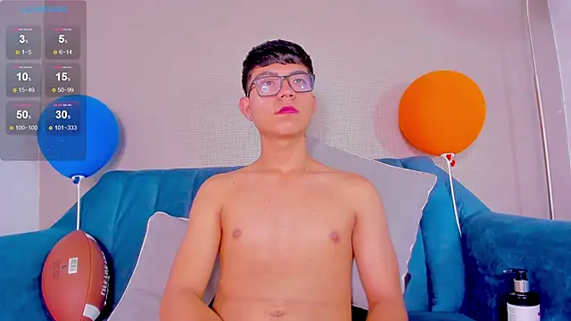 CodyTwink online show from 2, 2, 2025