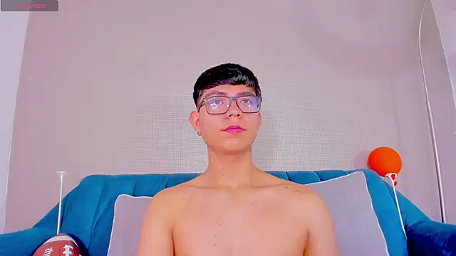 CodyTwink online show from 8, 3, 2025