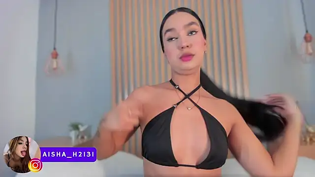 aisha h  online show from 9, 10, 2025