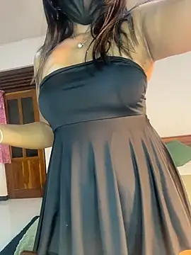 Snapshot of Cinderella-98 chatting on 7, 3, 2026 Cinderella-98 online show from 7, 3, 2026