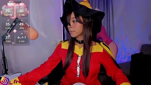 Snapshot of Miss_freydis chatting on 28, 10, 2025 Miss freydis online show from 28, 10, 2025