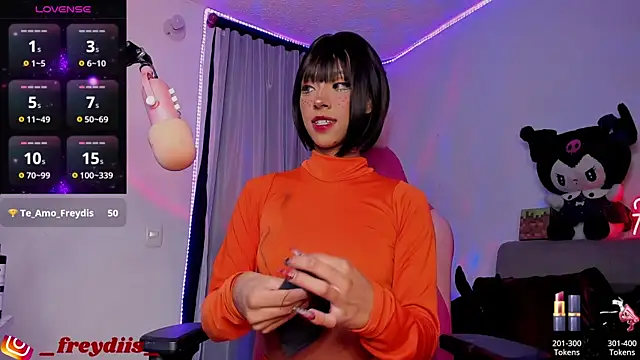 Snapshot of Miss_freydis chatting on 3, 11, 2025 Miss freydis online show from 3, 11, 2025