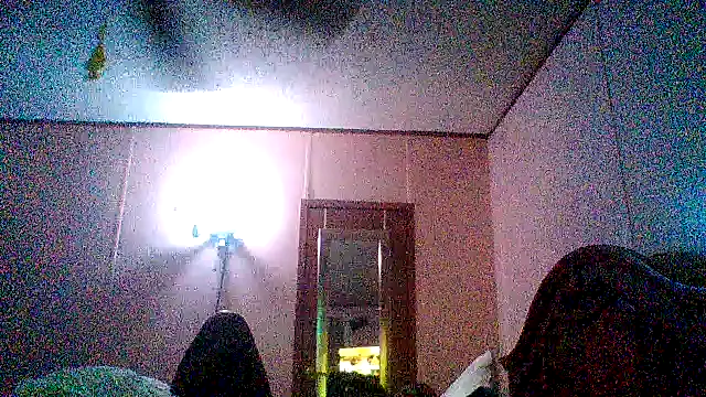 Snapshot of Mrunpredictableyouknow chatting on 21, 9, 2025 Mrunpredictableyouknow online show from 21, 9, 2025